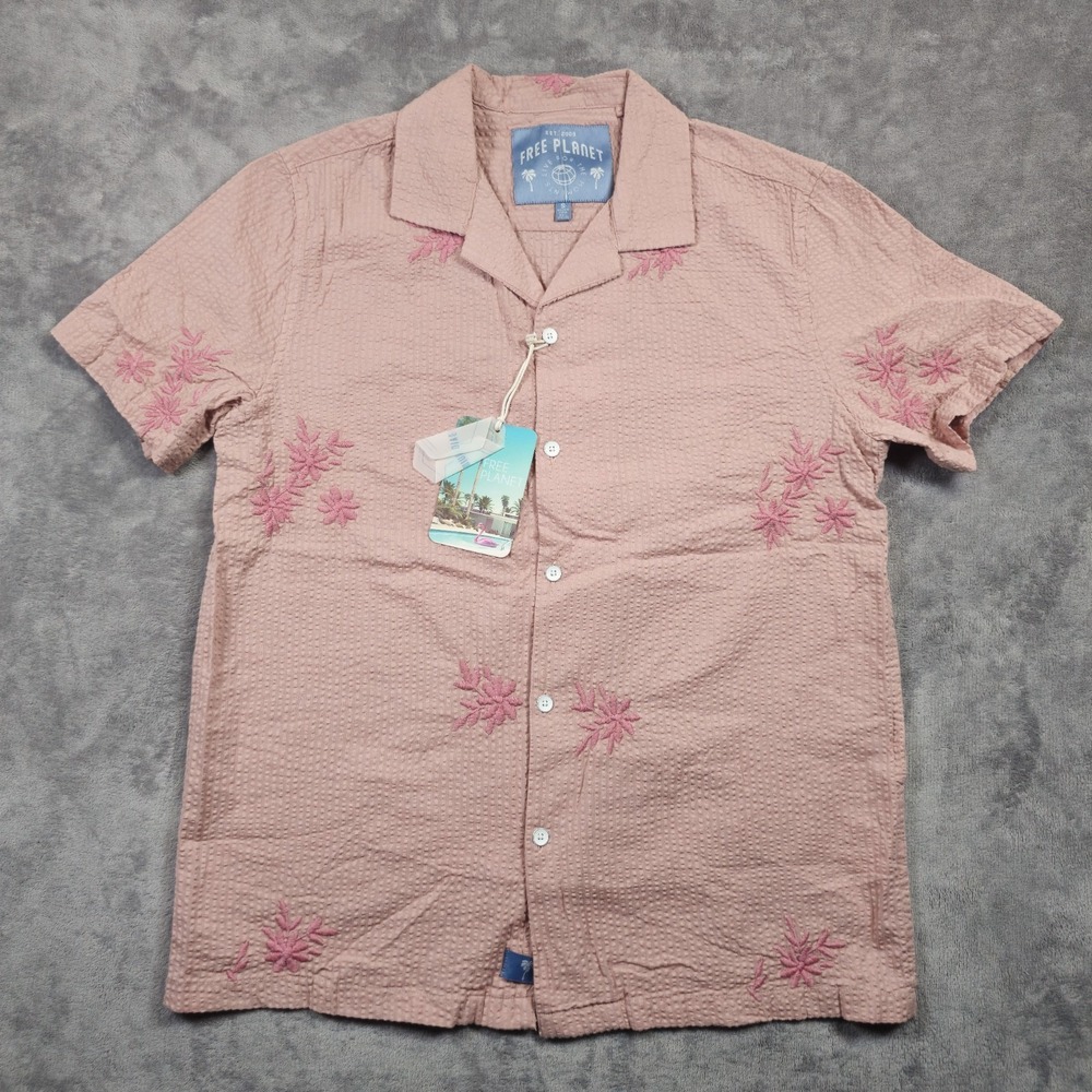 NWT Free Planet Seersucker Embroidered Camp Shirt Misty Rose Men's Small